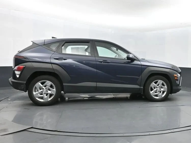 2024 Hyundai Kona - Image 4 of 12