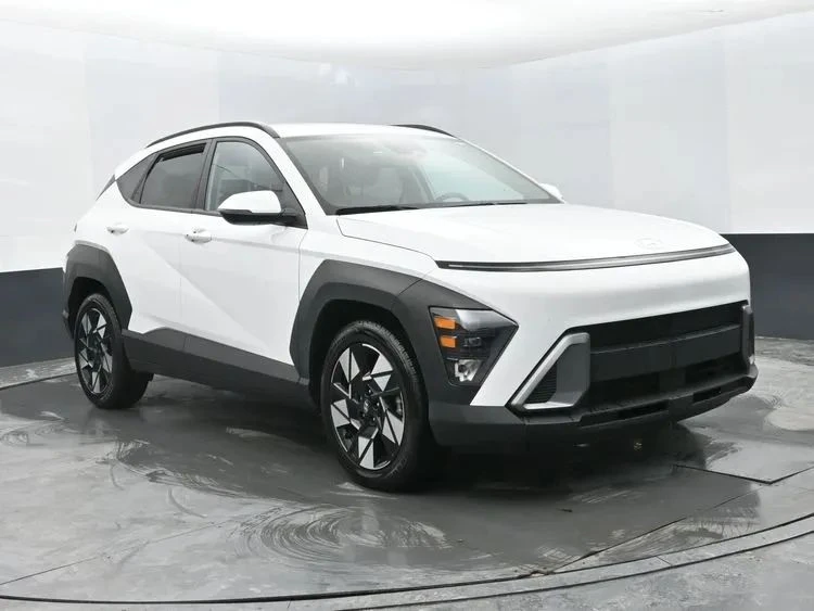 2024 Hyundai Kona - Image 2 of 12