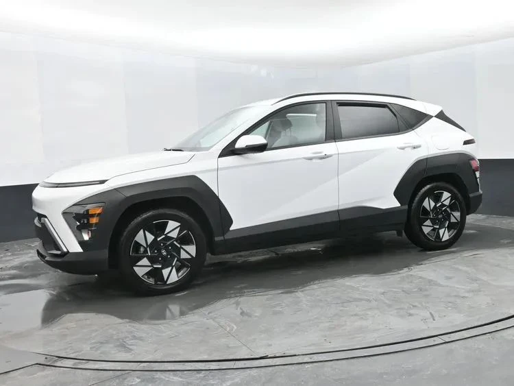 2024 Hyundai Kona - Image 5 of 12