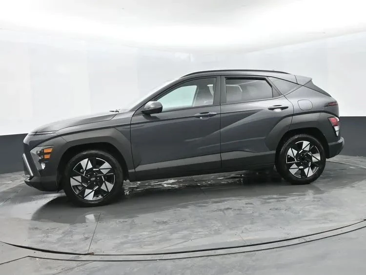 2024 Hyundai Kona - Image 5 of 12