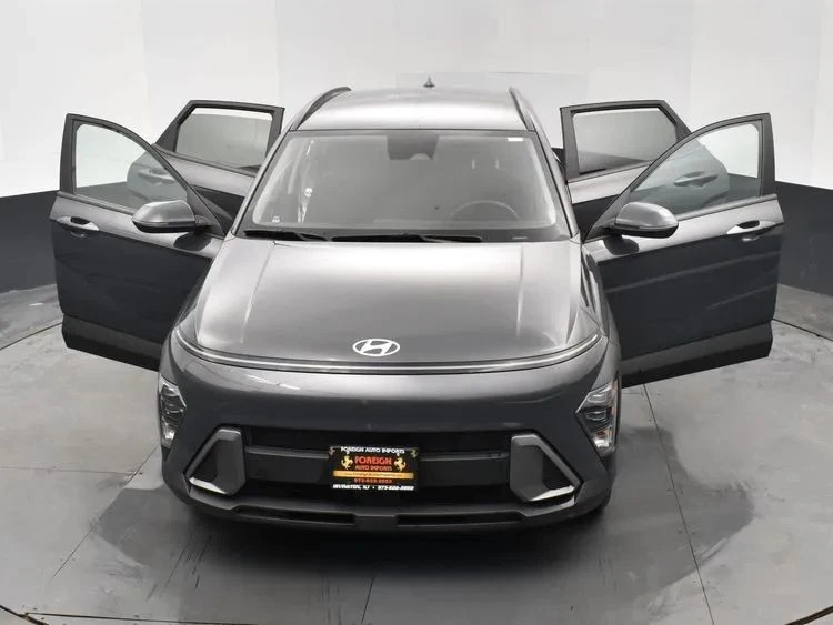 2024 Hyundai Kona - Image 10 of 12