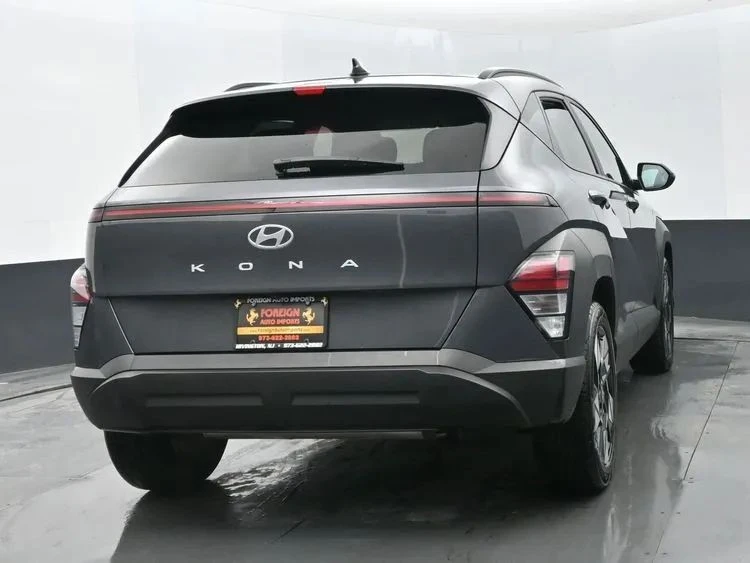 2024 Hyundai Kona - Image 8 of 12