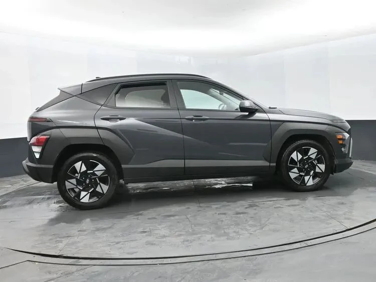 2024 Hyundai Kona - Image 4 of 12