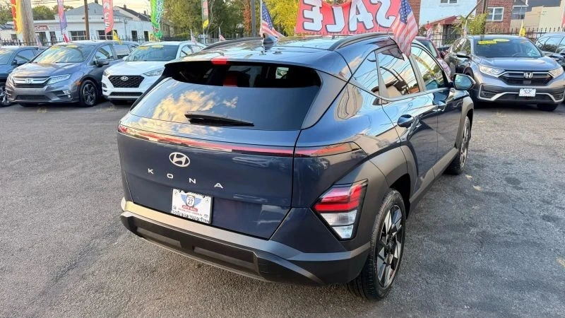 2024 Hyundai Kona - Image 7 of 12