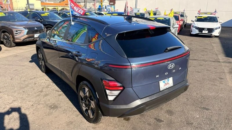 2024 Hyundai Kona - Image 5 of 12