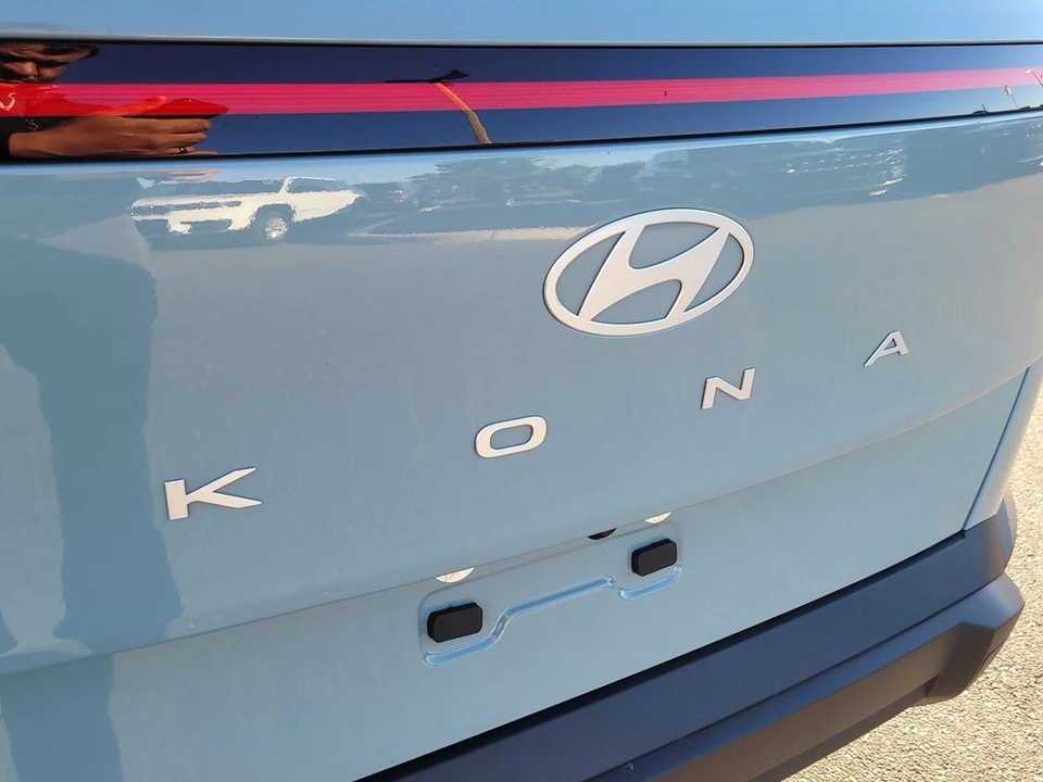 2024 Hyundai Kona - Image 6 of 12