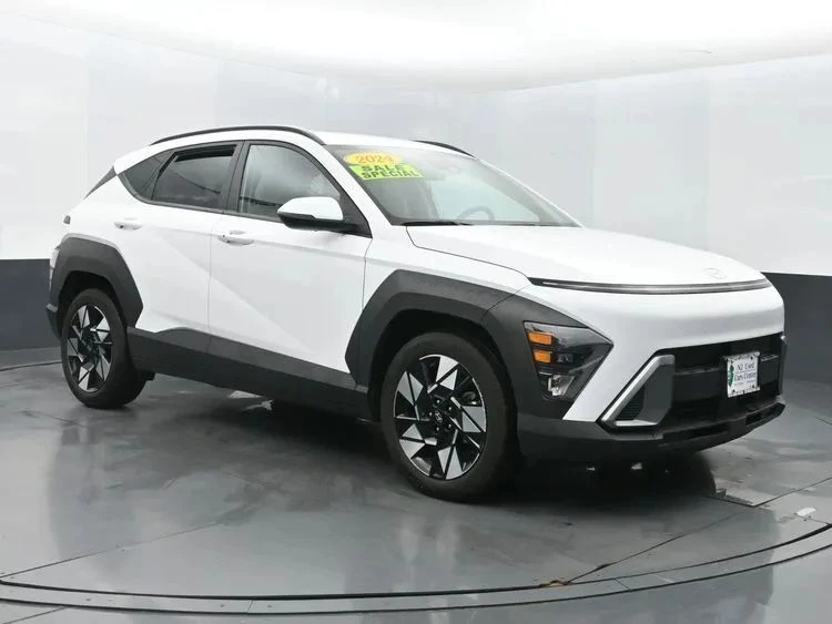 2024 Hyundai Kona - Image 2 of 12