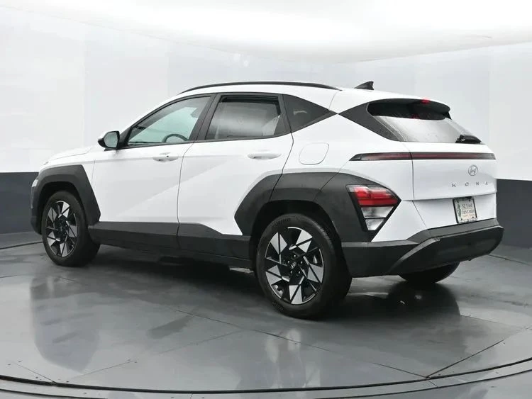 2024 Hyundai Kona - Image 9 of 12