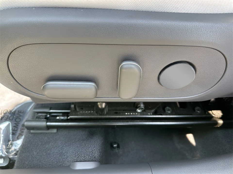 2024 Hyundai Kona - Image 10 of 12