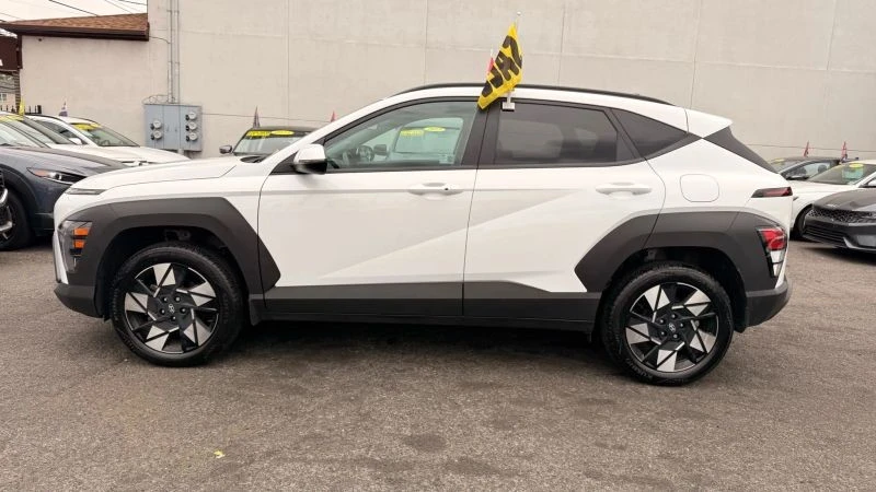 2024 Hyundai Kona - Image 11 of 12