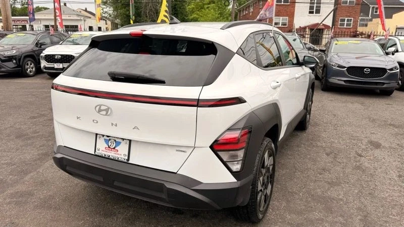 2024 Hyundai Kona - Image 7 of 12