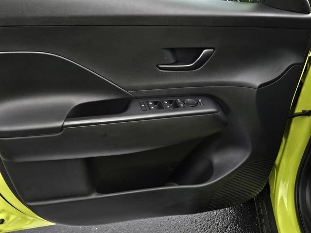 2024 Hyundai Kona - Image 9 of 12