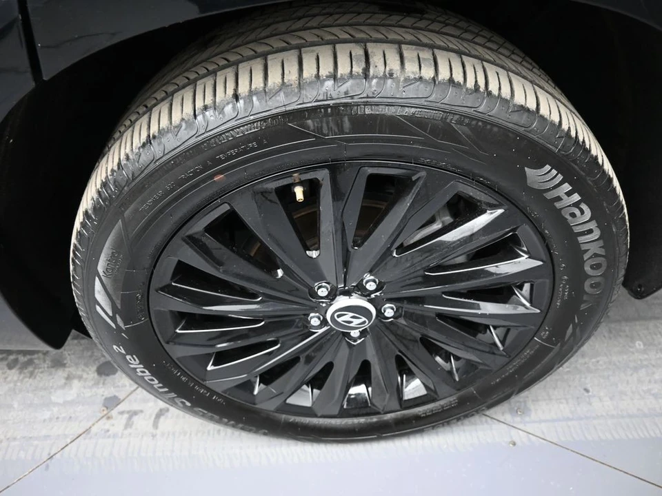 2024 Hyundai Palisade - Image 15 of 21