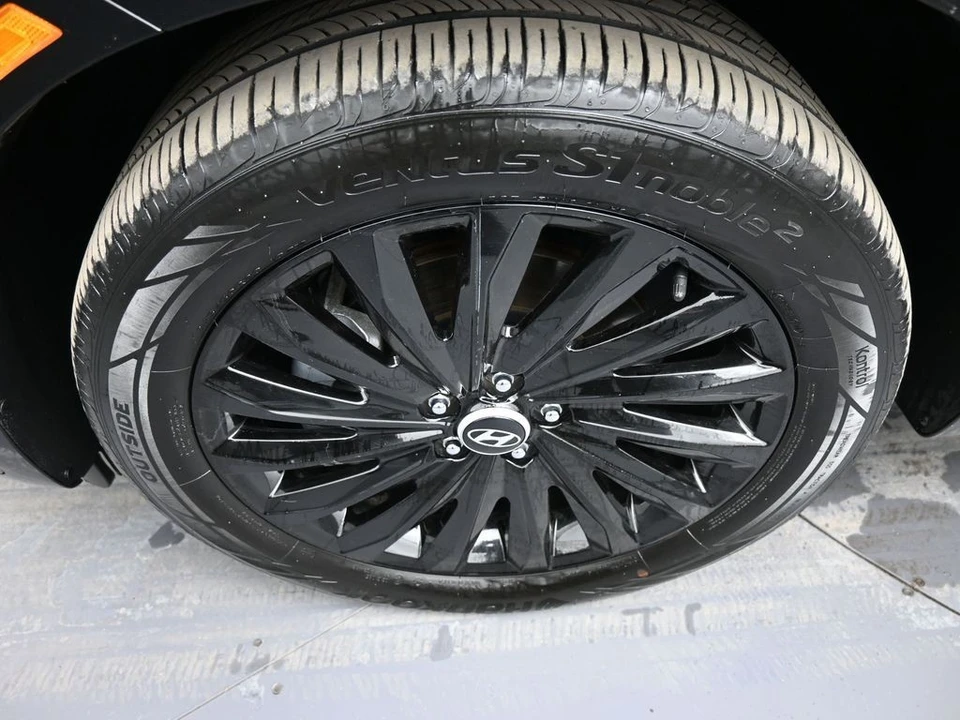 2024 Hyundai Palisade - Image 14 of 21