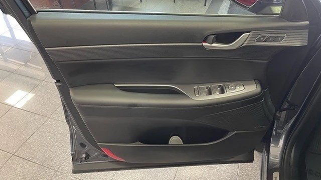 2024 Hyundai Palisade - Image 24 of 31