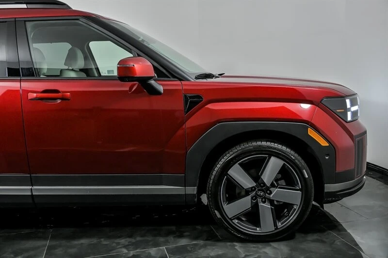 2024 Hyundai Santa Fe - Image 12 of 21