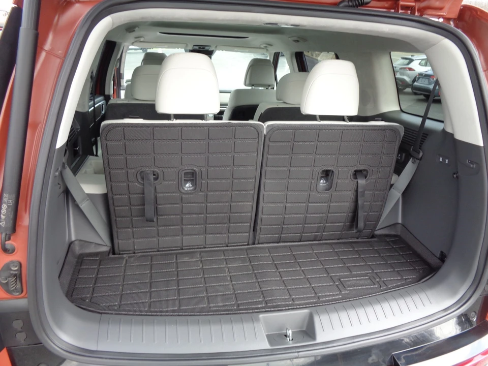 2024 Hyundai Santa Fe - Image 18 of 21