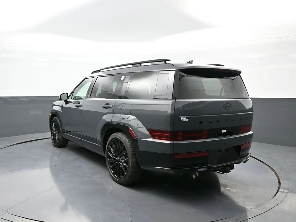 2024 Hyundai Santa Fe - Image 8 of 12