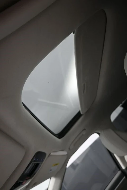2024 Hyundai Santa Fe - Image 18 of 21