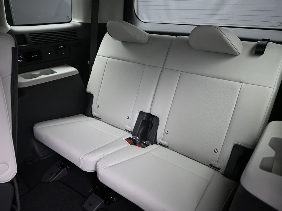 2024 Hyundai Santa Fe - Image 21 of 21