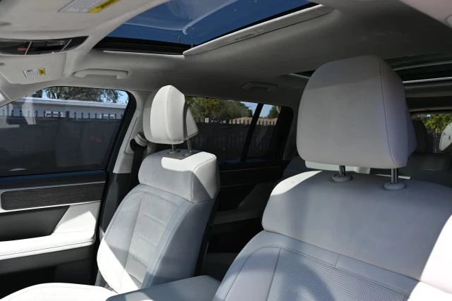 2024 Hyundai Santa Fe - Image 14 of 21