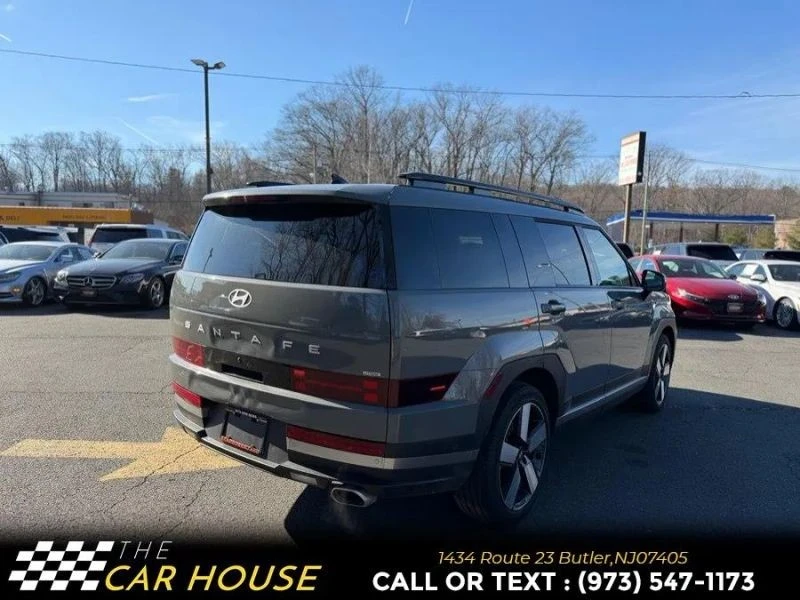 2024 Hyundai Santa Fe - Image 7 of 12