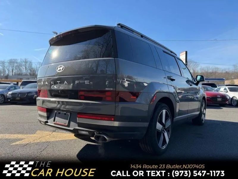 2024 Hyundai Santa Fe - Image 8 of 12