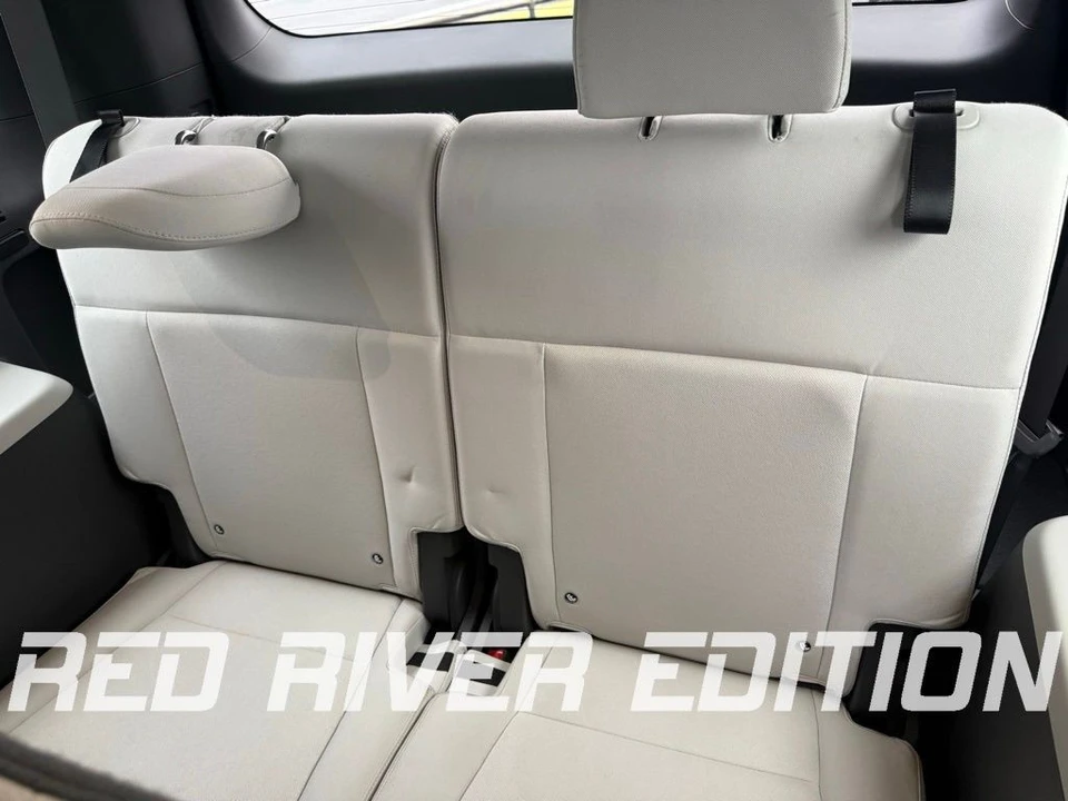 2024 Hyundai Santa Fe - Image 18 of 21