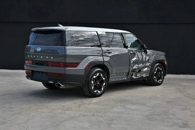 2024 Hyundai Santa Fe - Image 5 of 18