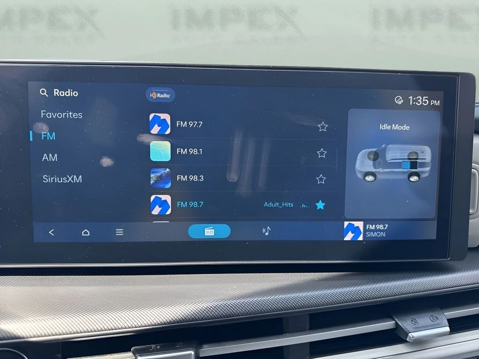 2024 Hyundai Santa Fe - Image 17 of 21