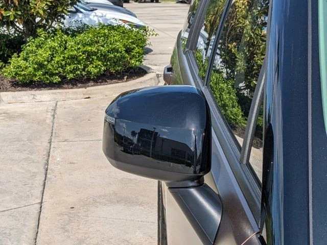 2024 Hyundai Santa Fe - Image 8 of 21