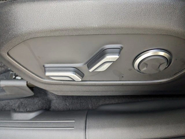 2024 Hyundai Santa Fe - Image 18 of 21