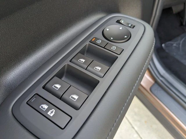 2024 Hyundai Santa Fe - Image 20 of 21