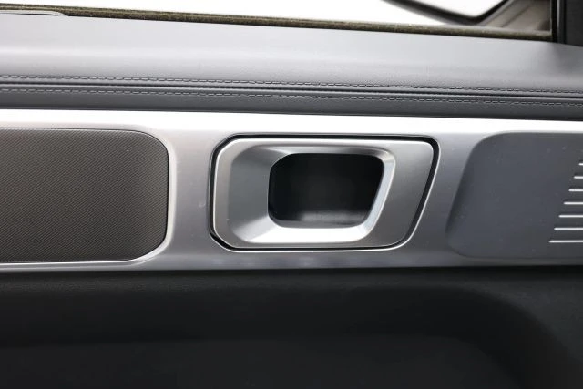 2024 Hyundai Santa Fe - Image 12 of 21