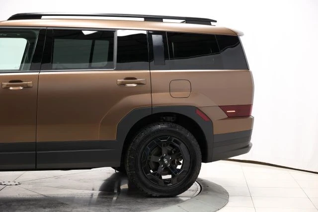2024 Hyundai Santa Fe - Image 8 of 12
