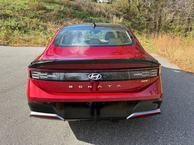 2024 Hyundai Sonata - Image 7 of 12