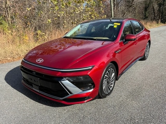 2024 Hyundai Sonata - Image 2 of 12