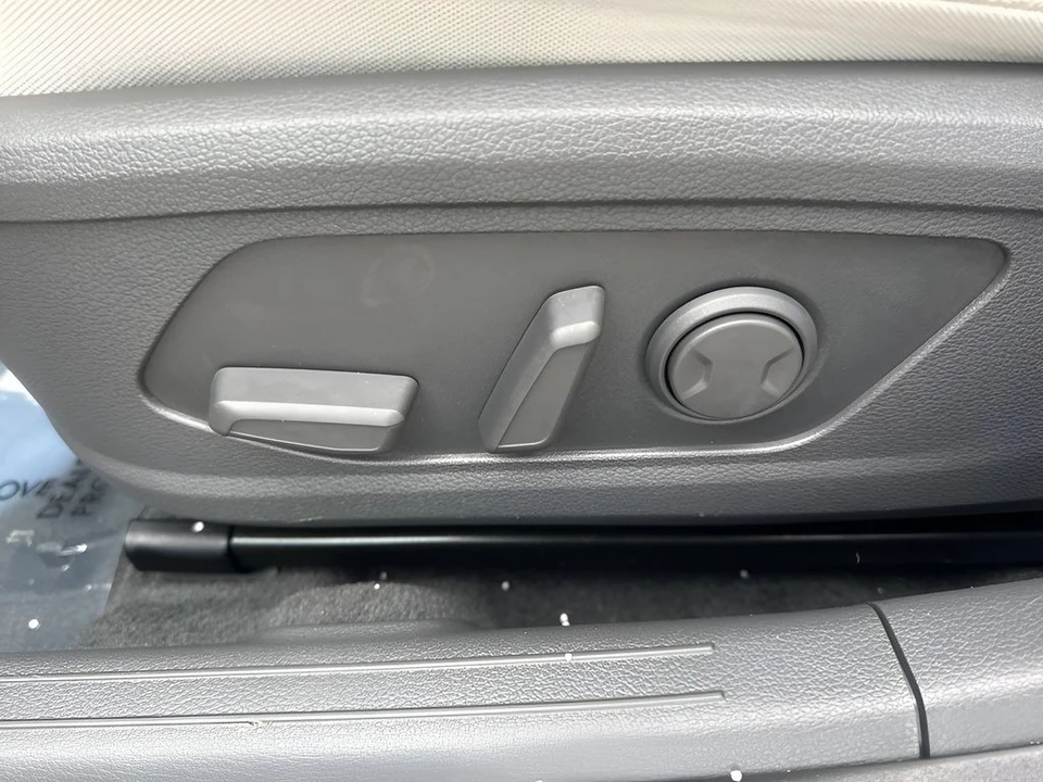 2024 Hyundai Sonata - Image 10 of 12
