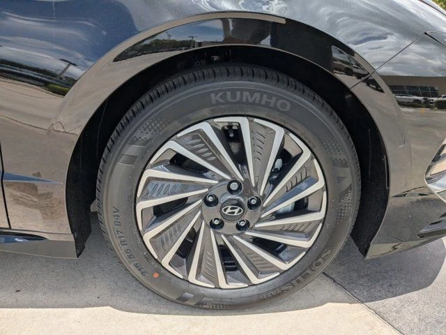 2024 Hyundai Sonata - Image 8 of 21