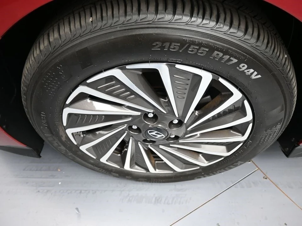 2024 Hyundai Sonata - Image 14 of 21