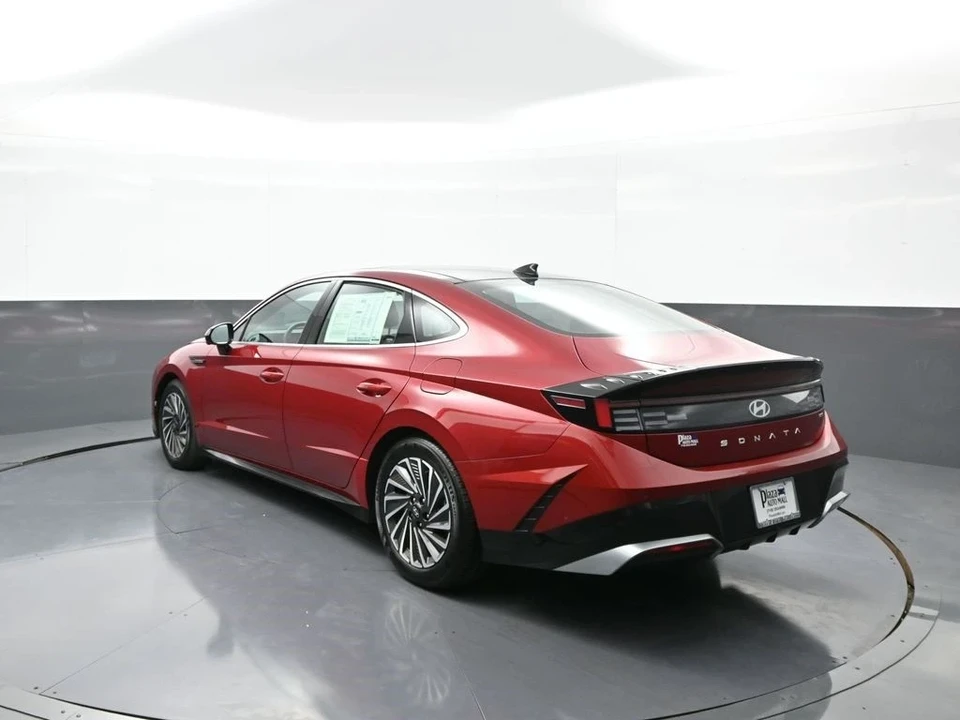 2024 Hyundai Sonata - Image 8 of 21