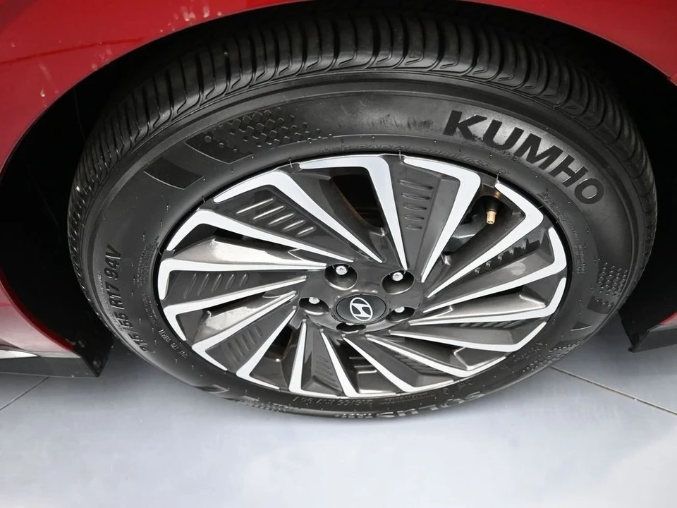 2024 Hyundai Sonata - Image 13 of 21