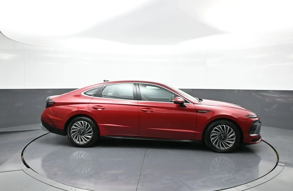 2024 Hyundai Sonata - Image 5 of 21