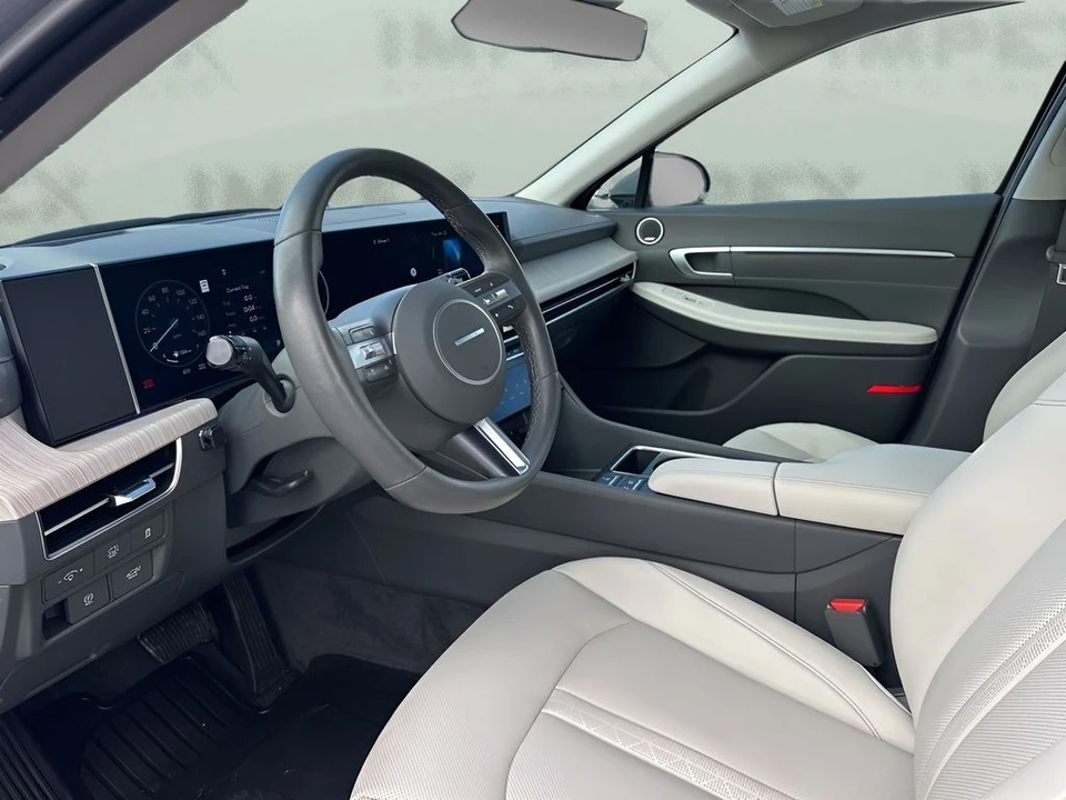 2024 Hyundai Sonata - Image 9 of 12
