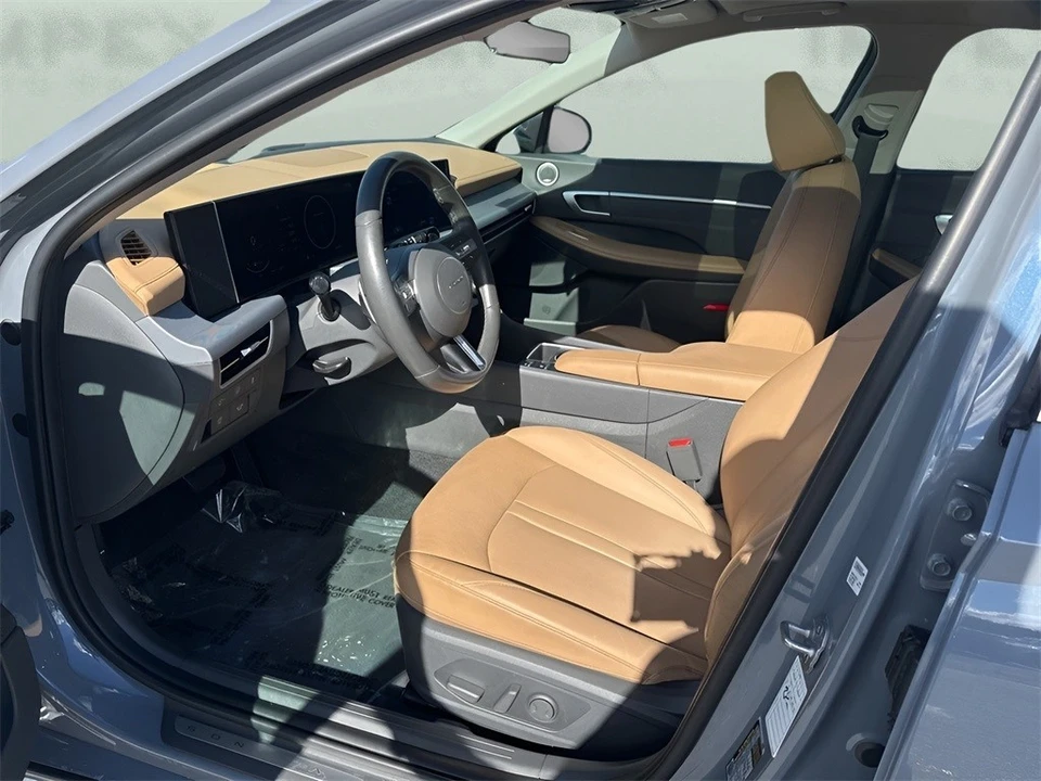 2024 Hyundai Sonata - Image 9 of 12