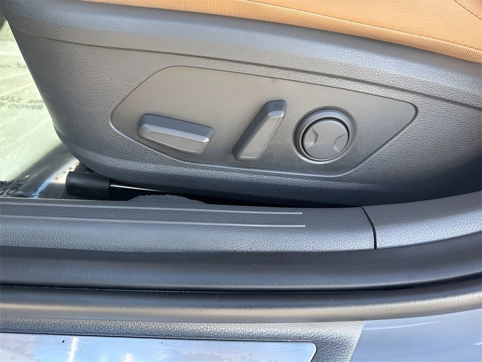 2024 Hyundai Sonata - Image 10 of 12