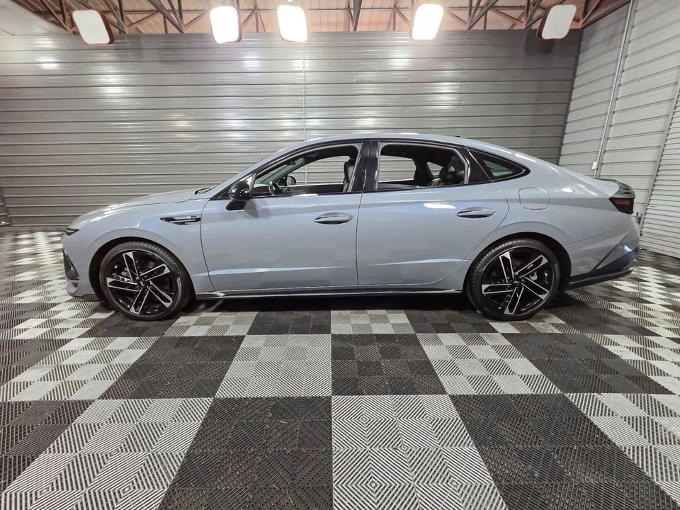 2024 Hyundai Sonata - Image 8 of 12