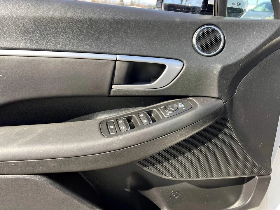 2024 Hyundai Sonata - Image 13 of 28