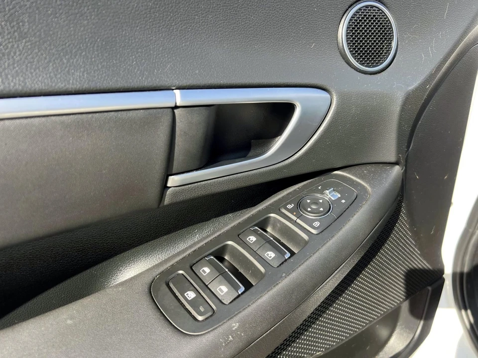 2024 Hyundai Sonata - Image 14 of 28