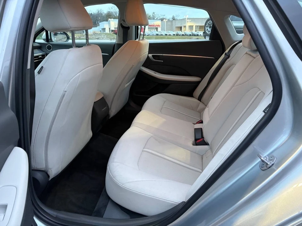 2024 Hyundai Sonata - Image 8 of 9